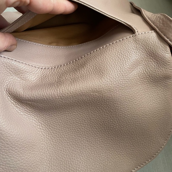 NWOT Hobo Fern Messenger Crossbody in Lotus - Picture 10 of 16